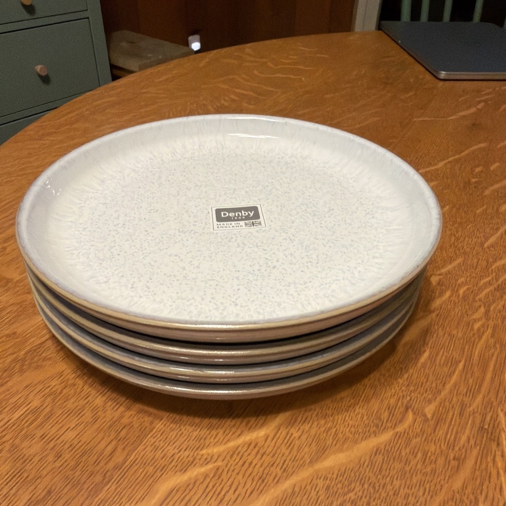NEW Denby Coupe Dinner Plates White Speckle Set Of 4 Made In England 10"